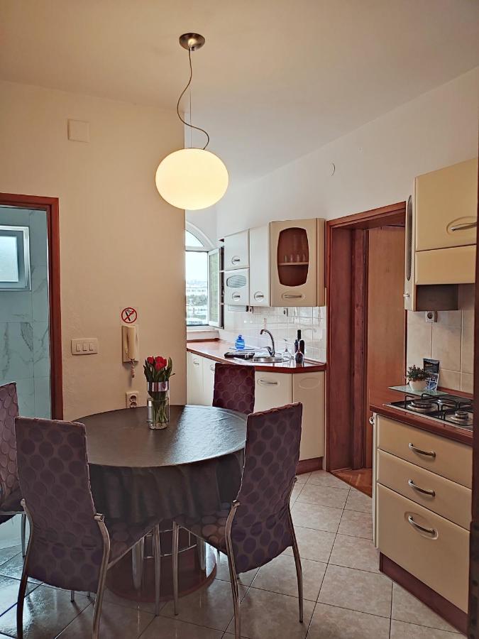 Apartment Dario Zadar Exteriör bild